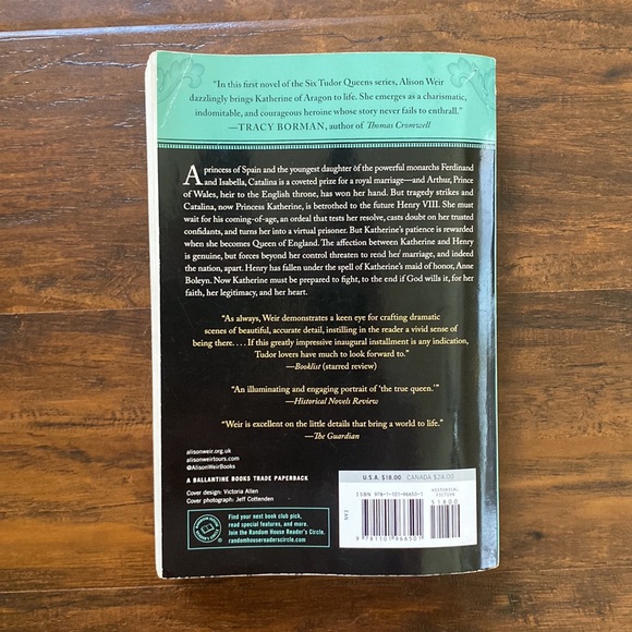 Katherine of Aragon: The True Queen by - Green Cover - Picture 2 of 5